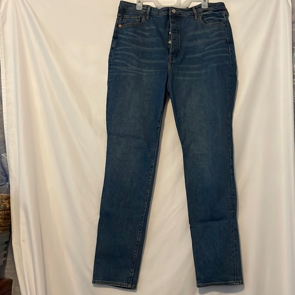 Old Navy Denim - NWOT Old Navy Pop Icon Skinny Jeans Extra High Rise Size 16 Tall Button Fly